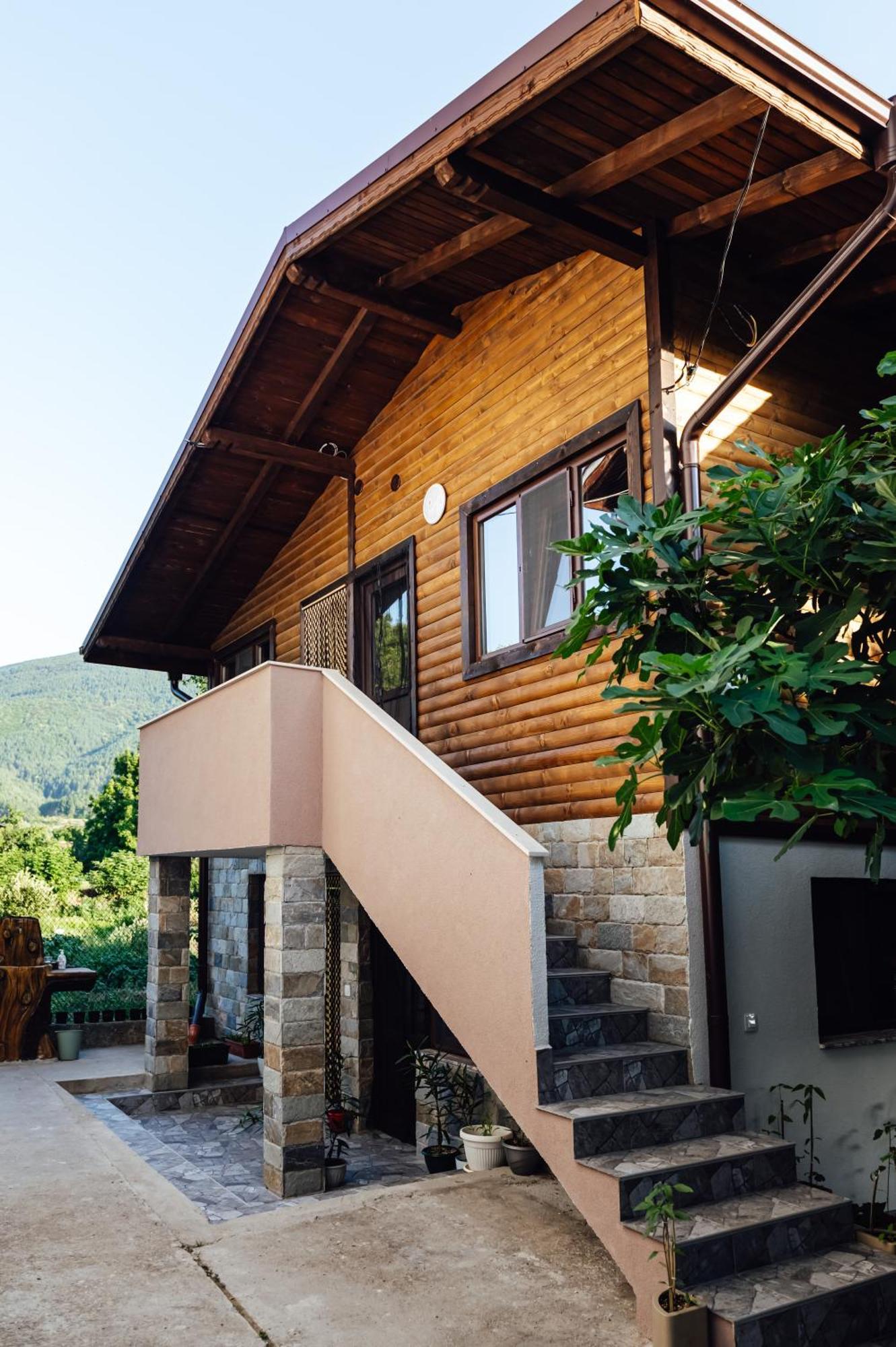 Guesthouse Juli Sapareva Banya Buitenkant foto
