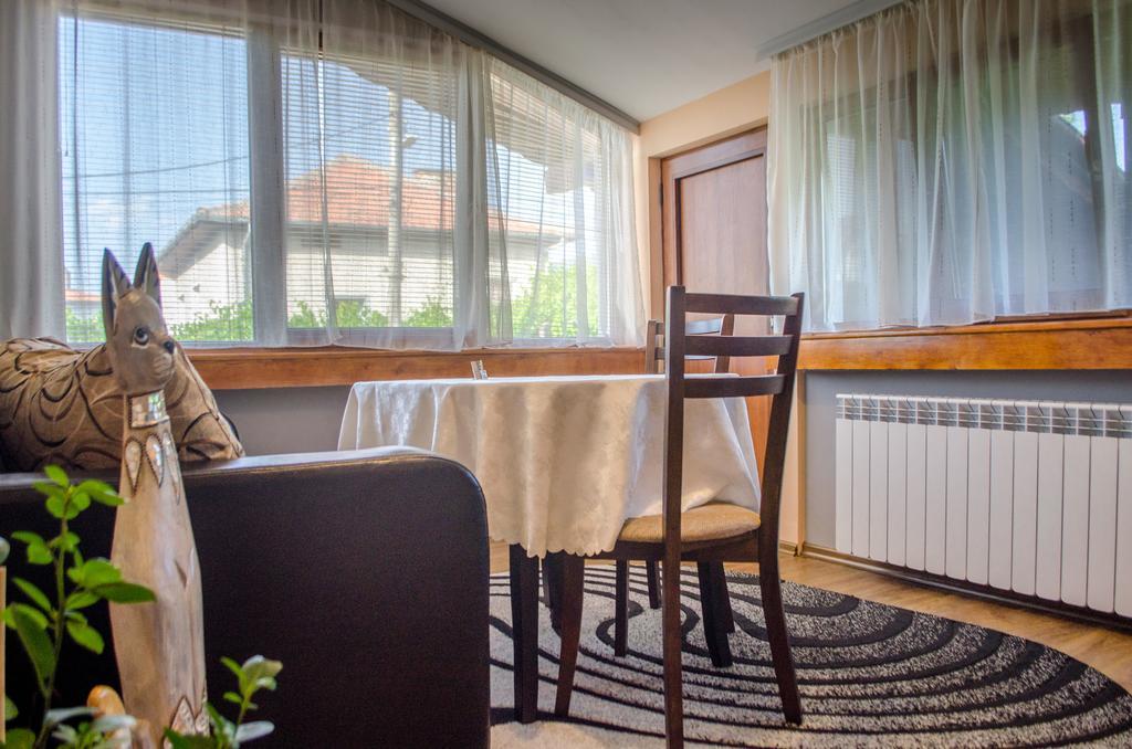 Guesthouse Juli Sapareva Banya Buitenkant foto
